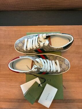 Gucci GG Canvas Low-Top Sneakers with Red & Green Stripe